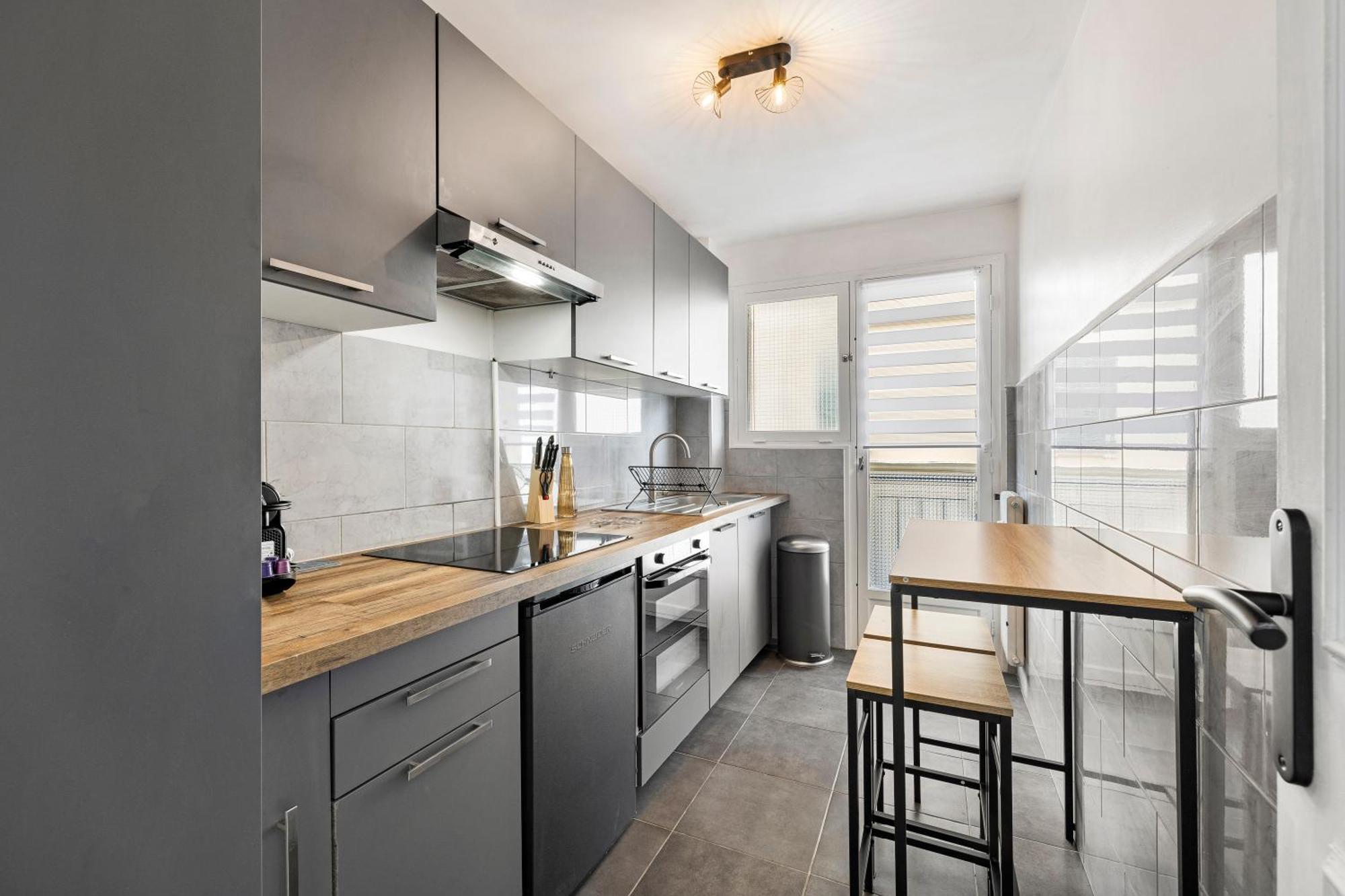 Nice Renting - Philibert - Elegant Spacious Quiet Near The Port Free Parking Εξωτερικό φωτογραφία