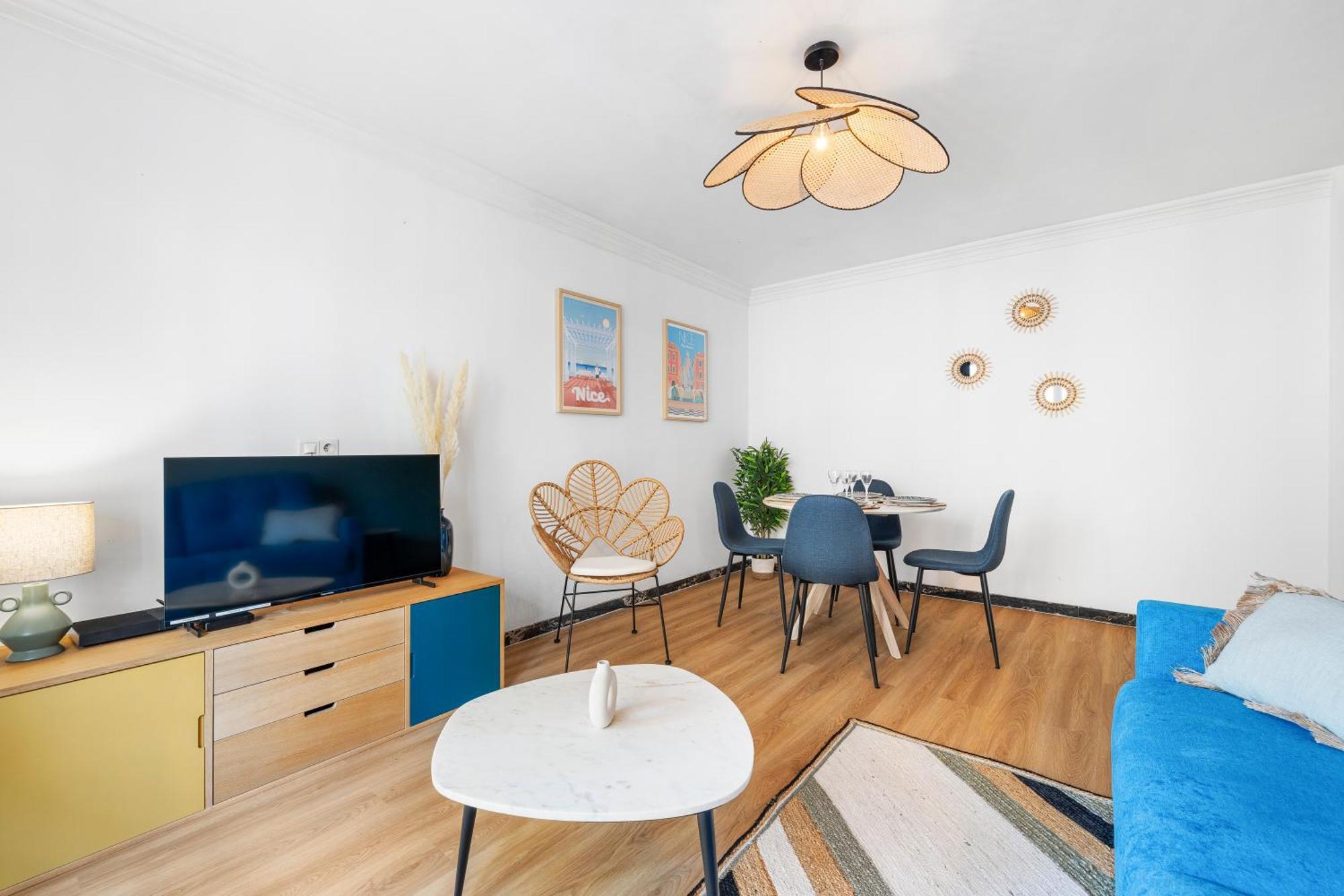 Nice Renting - Philibert - Elegant Spacious Quiet Near The Port Free Parking Εξωτερικό φωτογραφία
